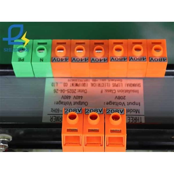 2KVA 3 Phase Voltage Transformer 208V To 440V 480V Step Up Transformer