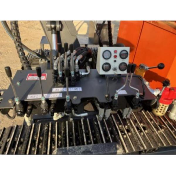 Crawler Hydraulic Drill with Large Rotary Torque and Compact Structure for Photovoltaic Drilling Rig Excavator Attachment
