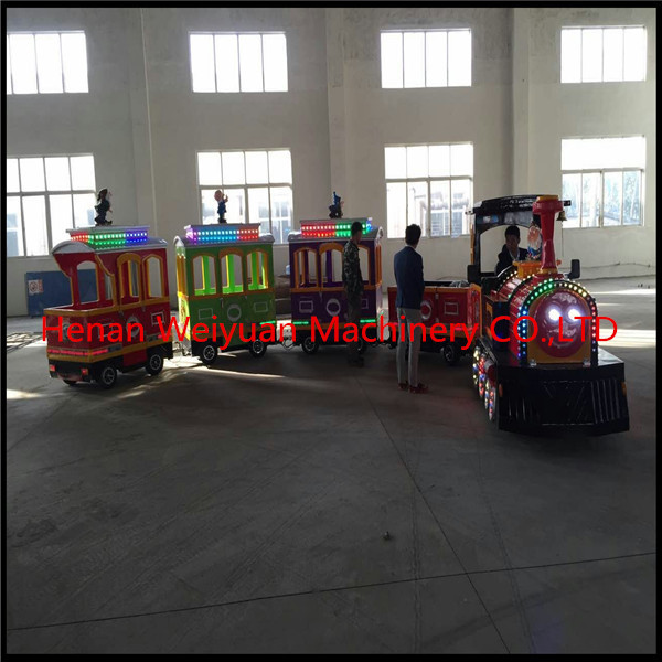 4 couches 20 seats Attraction Park Amusement Park Ride Carnival Game Electric Trackless Train