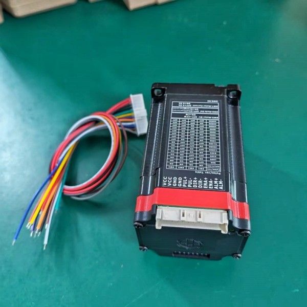 Integrated stepper motor driver SY57STH76-5004B open-loop 2-phase 57mm stepper motor with 8mm slotted shaft