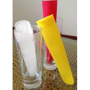 eco-friendly kitchen bakeware of silicone ice cube tray