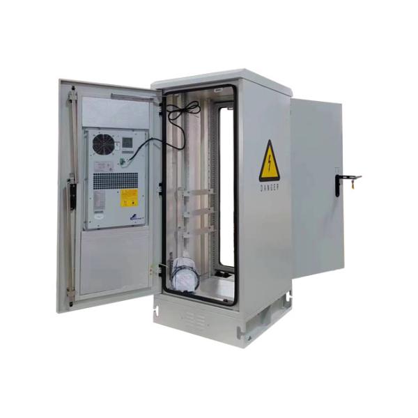 24U Outdoor Telecom Equipment Cabinets ET6565150-A24U With AC And Front Back Door