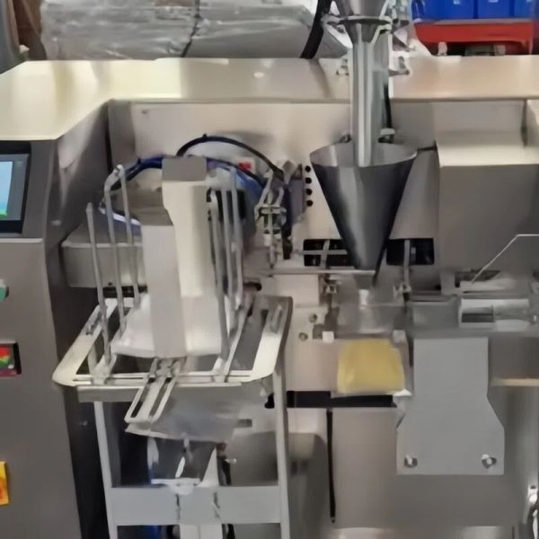Premade Bag Filling And Sealing Machine Vacuum Powder Rotary Premade Pouch Filling Sealing Machine 6kw
