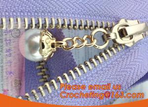 China Supply Various Size Zipper And Slider Accessory For Garment High Quality Zipper on sale