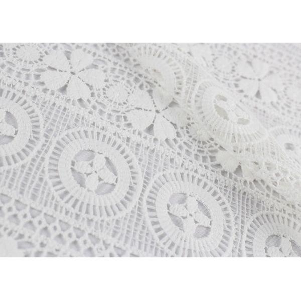 Polyester Water Soluble Lace Fabric With Linear Lace Designs For Ladies Party Dress