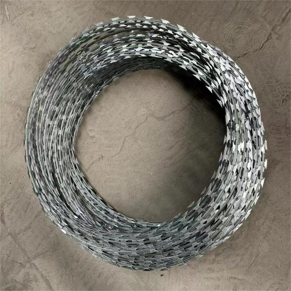 Galvanized Security Fencing Concertina Price Anti Climb Blade Barbed Wire Prison Razor Barbed Wire