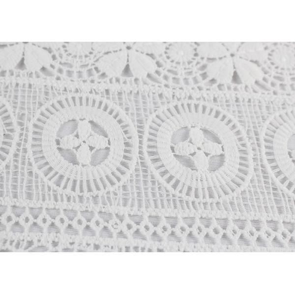 Polyester Water Soluble Lace Fabric With Linear Lace Designs For Ladies Party Dress