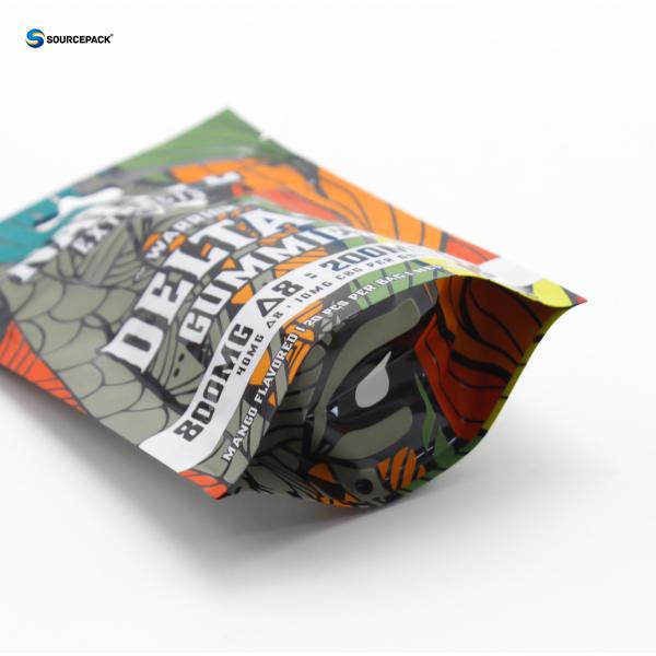 Food Grade Matte / Glossy Mylar Weed Packaging with Customized Printing and Easy Access Zipper