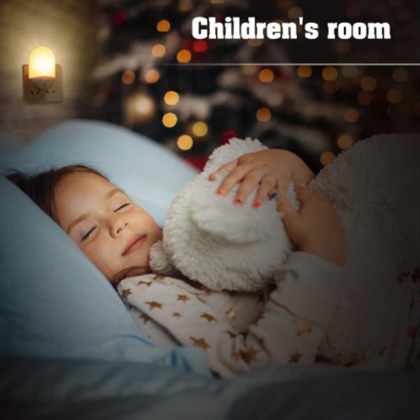 30LM motion activated night light plug in / 0.30w Automatic Sensor Night Lamp