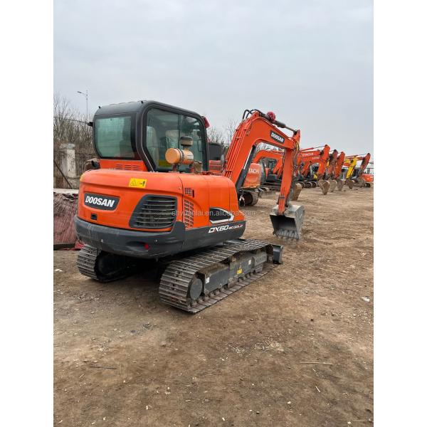 Second Hand DOOSAN DX60 Excavator and Energy-Saving for Crushing Used Hand Excavators
