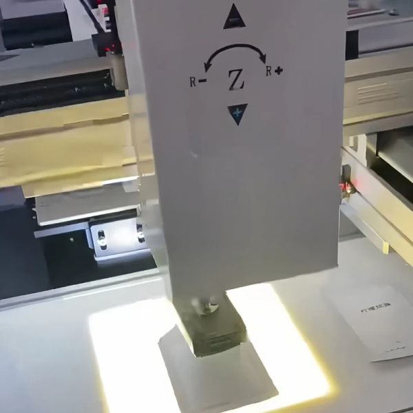 Visual Positioning Automatic Labeling Machine 220V 50Hz Adhesive Sticker Labeling Machine