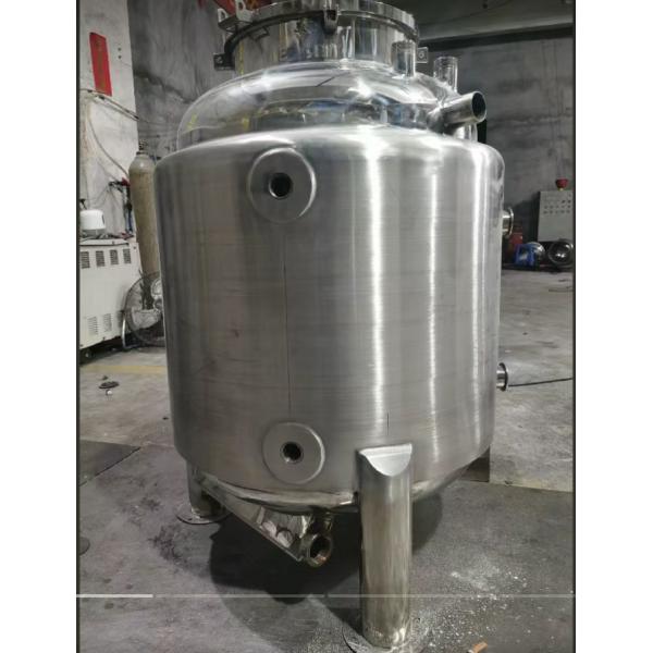 Stainless Steel Sealed Liquid Storage Tank Vertical Type Movable