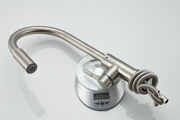 Pull Down Flexible Brushed Nickel Kitchen Faucet 10 - 90 Degree Working Temp ROVATE