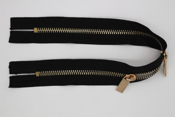 Quality Gold Metal Teeth Double Ended Zips For Coats , Jackets Heavy Duty 2 Way Zippers for sale