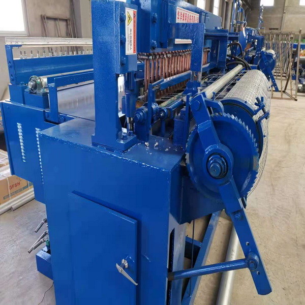 Wire Dia 2.6mm Simens Motor Welded Wire Mesh Machine Conveying Low Carbon Steel