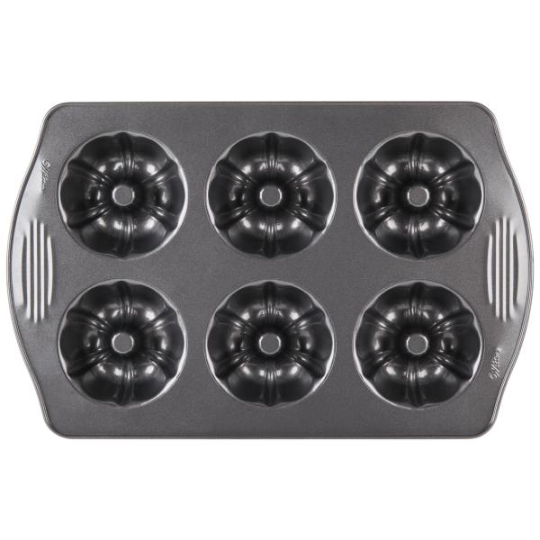 RK Bakeware China Foodservice NSF Stainless Steel Cake Mould Fluted Mini Bundt Cake Pan