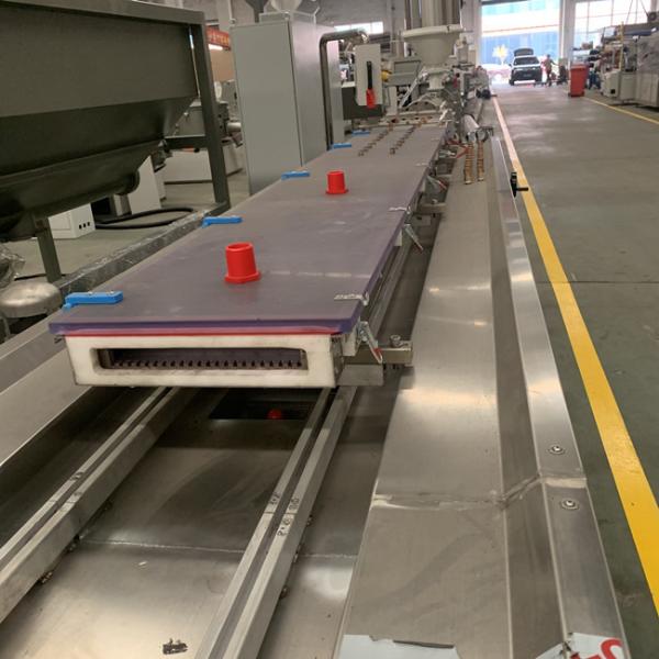 500kg/H Wpc Foam Board Making Machine PVC Resin Raw Material