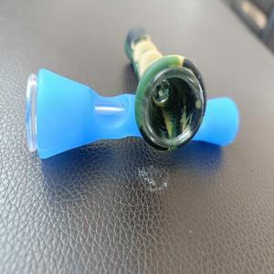 China Silicone Mini Bong Dry Herb Glass Smoking Tubes Smoking Glass Water Pipe on sale