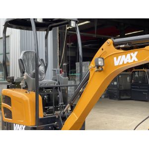 CE Certificate 2 Ton Hydraulic Mini Excavator 0.07m3 Bucket