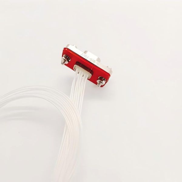J30J Connector 9 Pins Female Micro Rectangular Connector with Metal Shielded Shell for High Reliability