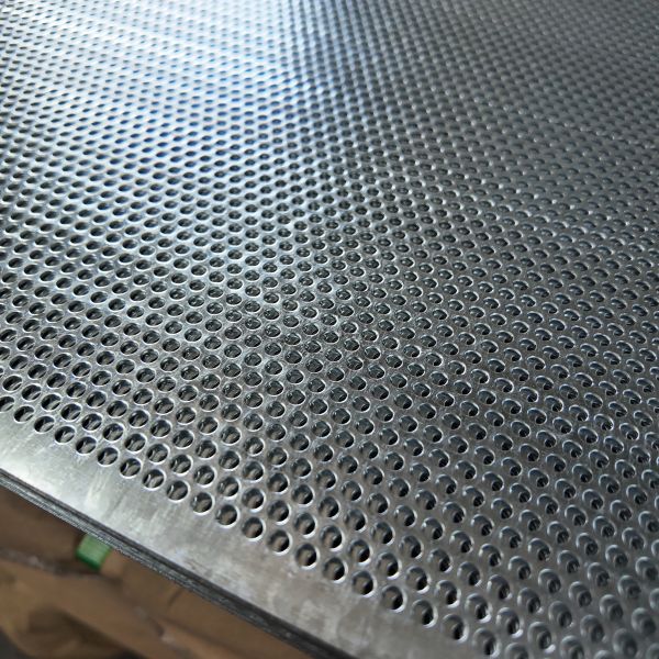 Custom Galvanized Perforated Sheet Plate For Dust Wind Protection