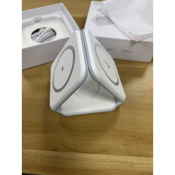 15W Foldable 3 In 1 Electric Wireless Charger For iPhone Apple Smartwatch Fast Charging Phone Stand
