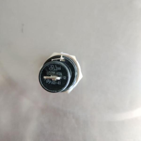 Heavy Duty Faston R3-41 H3-41 30A 40A 250V 600V AC 10X38mm Glass Ceramic Panel Mount Fuse Holder