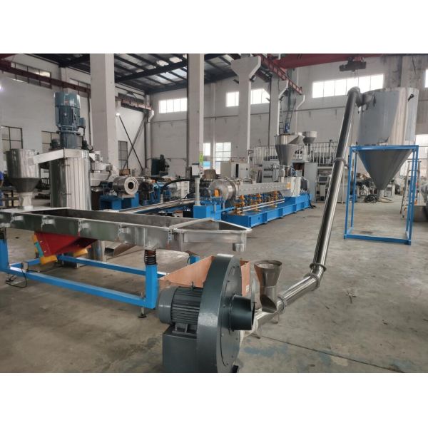 2.5tons Per Hour Twin Screw Extruder Machine Masterbatch Machine Granulator Machine for Plastic