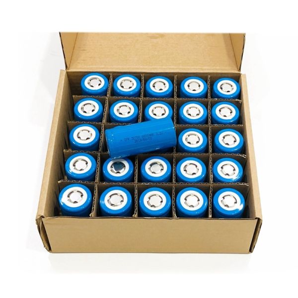 LiFePO4 14500 3.2V 600mAh rechargeable battery cell side view