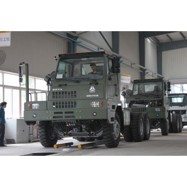 371HP SINOTRUCK HOWO 70 tons mining dump truck , parabolic leaf spring Tipper Dump Truck