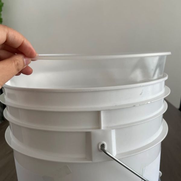 Optimize Painting Process with 20L Paint Pail Disposable Liners and Accessories