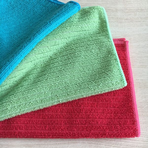 White 100% polyester microfiber single side design towel