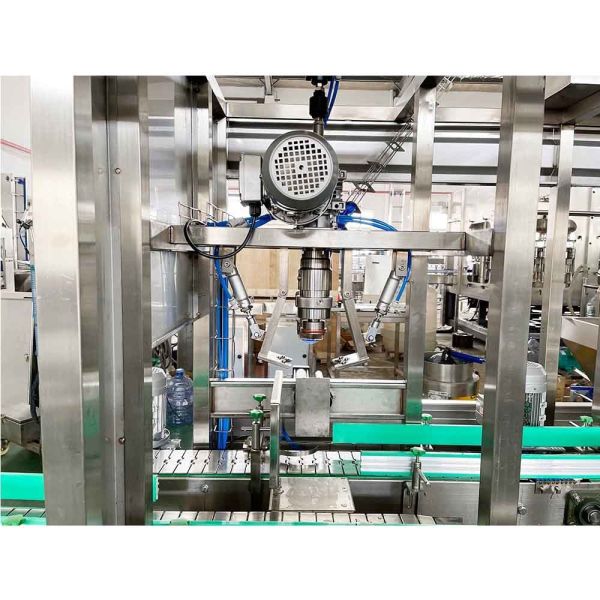 SS316 10L 4 Head Gravity Liquid Bottling Machine Linear Type