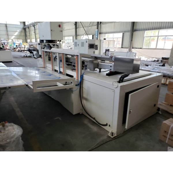 Automatic Maxi Toilet Paper Big Tissue Roll Band Saw Cutting Machine Jumbo Roll Paper Cutting Machine