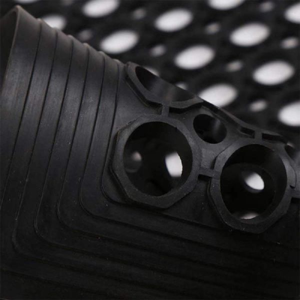 E-Purchasing Brands Anti-Slip Ring Drainage Safety Rubber Mat With Beveled Edge For Outdoor Kitchen Factory