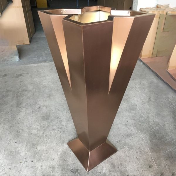 Indoor decorative flower planter copper metal iron embossed pot