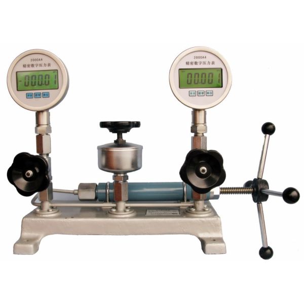 Laboratory Hydraulic Oil Pressure Gauge Calibrator