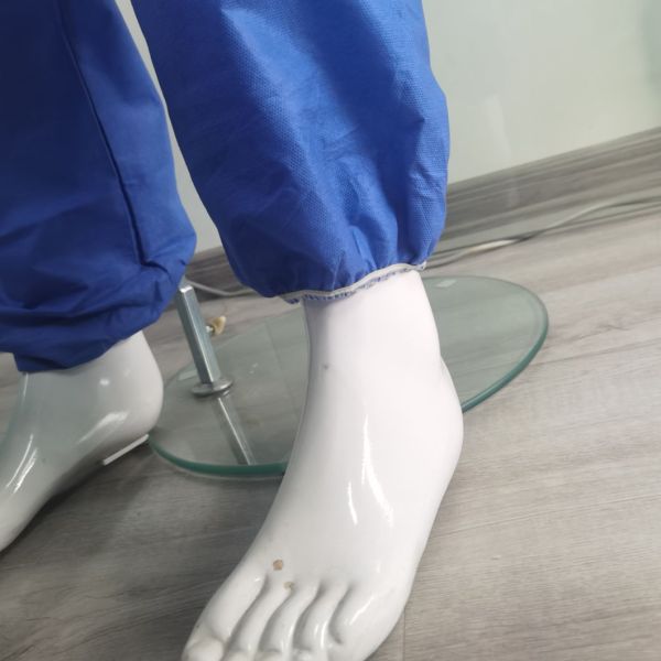 Disposable Isolation Clothing CE Typr5&6 Waterproof Hooede Coverall