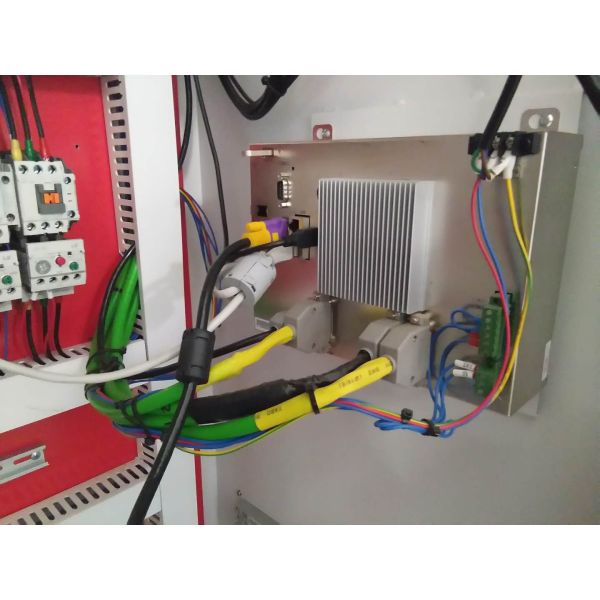 Four Axis CNC Nesting Machine 7x10 Feet Optional With Dry Pump