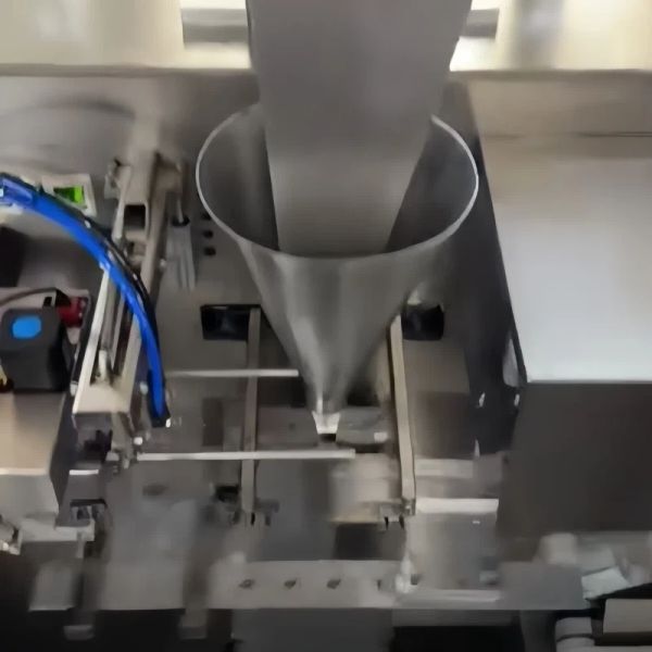 Premade Pouch Fill And Seal Machine Vacuum Granule Premade Bag Packing Machine 5kw