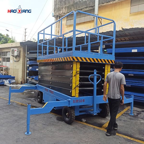 Industrial Mobile Platform Lift 0.3T Portable Electric Scissor Lift