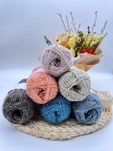 China 80% Cotton Jet Yarn Soft Fluffy Blanket Handmade Chunky Yarn on sale