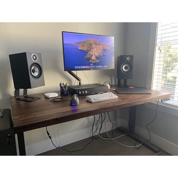 White Black Studio Monitor Speaker Stands With Metal Iron Construction