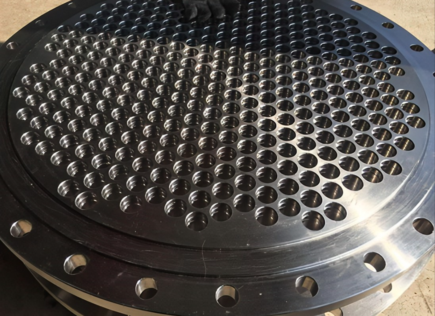 Corrosion Resistance Titanium Tubesheet Gr1 Gr2 Gr5 Clad Tube Sheet