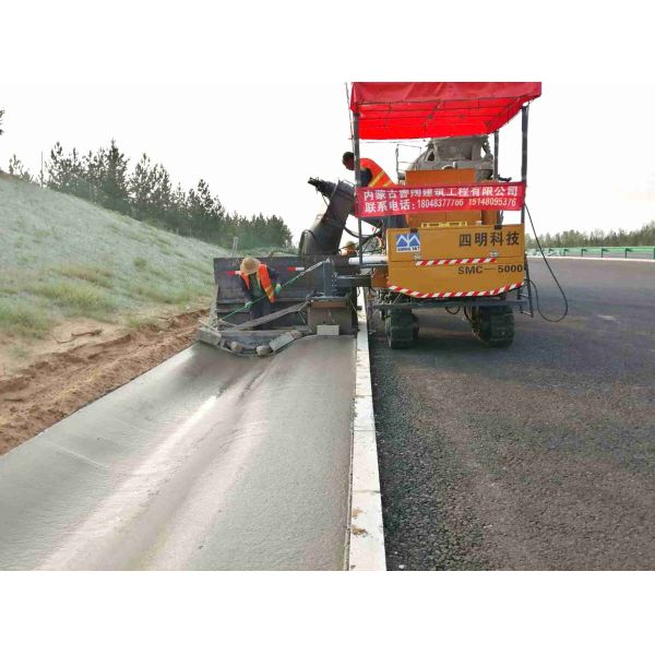 2.5m Wide Concrete Slip Form Paver SMC-5000 Concrete Slip Form Machine