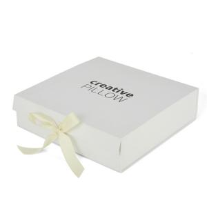 China OEM Printing Folding Cardboard Gift Boxes White Color With Silk Ribbon Closure on sale