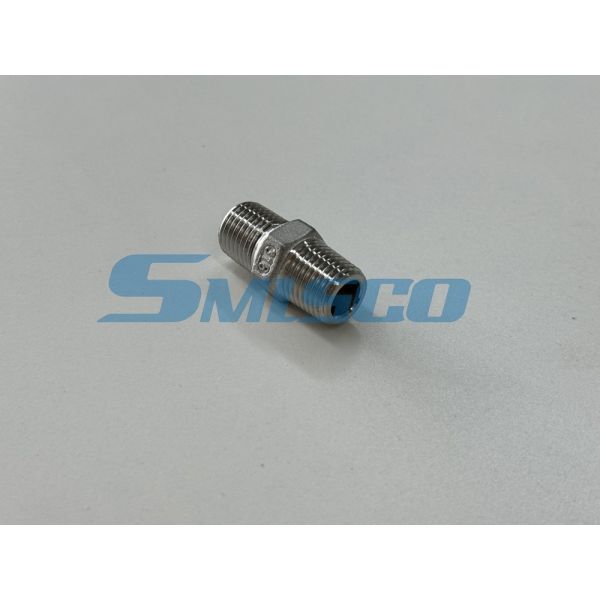 ASTM A351 316 Casting Stainless Steel Reducing Coupling Class 150 Threaded BSP