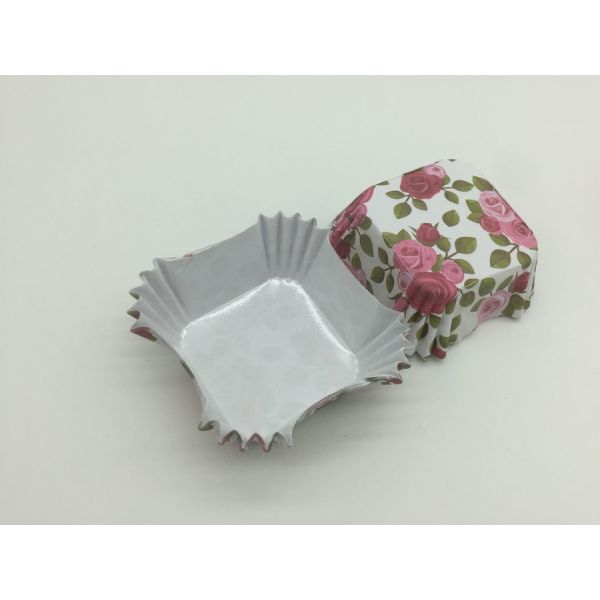 Rose Pattern Greaseproof Paper Muffin Cases , Floral Square Paper Cupcake Liners