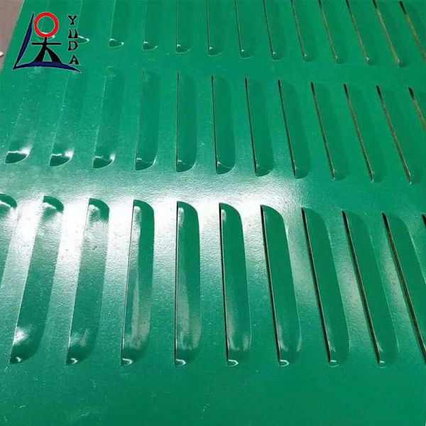 Outdoor Natural Color Road Sound Barrier Wall 0.8-1mm Thickness For Highway