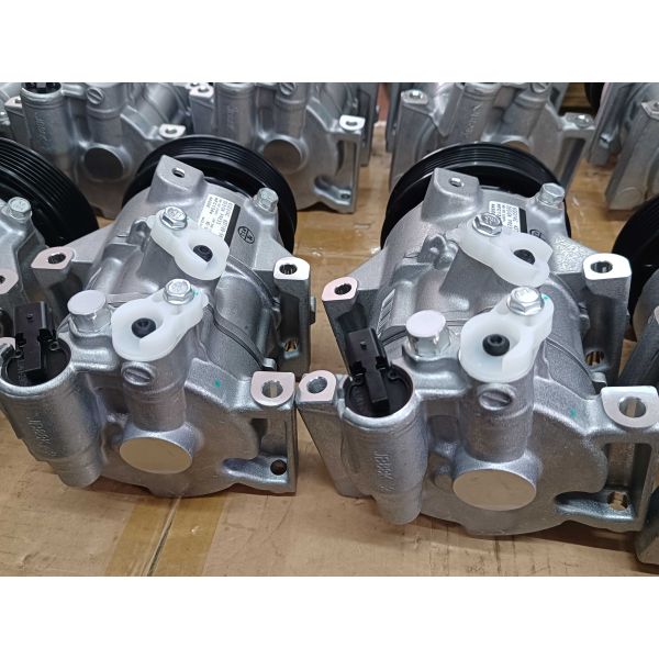 Auto AC Conditioning Compressor For Hyundai Sonata KIA K5 97701-D4400 97701D4400 97701C2000